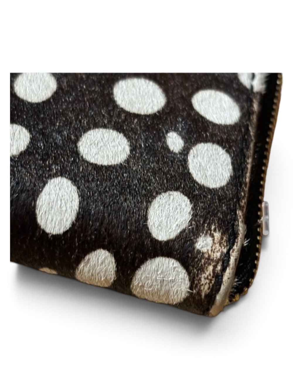 Henri Bendel Carlyle Mini Zip-Around Wallet. - Picture 6 of 9